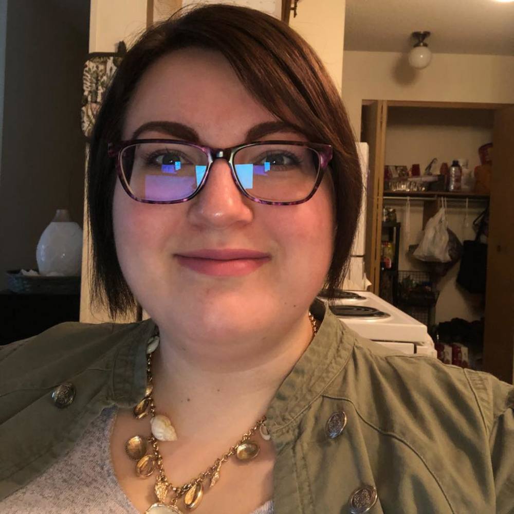 Meet your Posher, Amanda